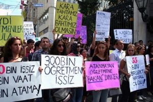 البطالة تقترب من 4 مليون.. أكثر من نصف الشباب التركي لا يريد أردوغان